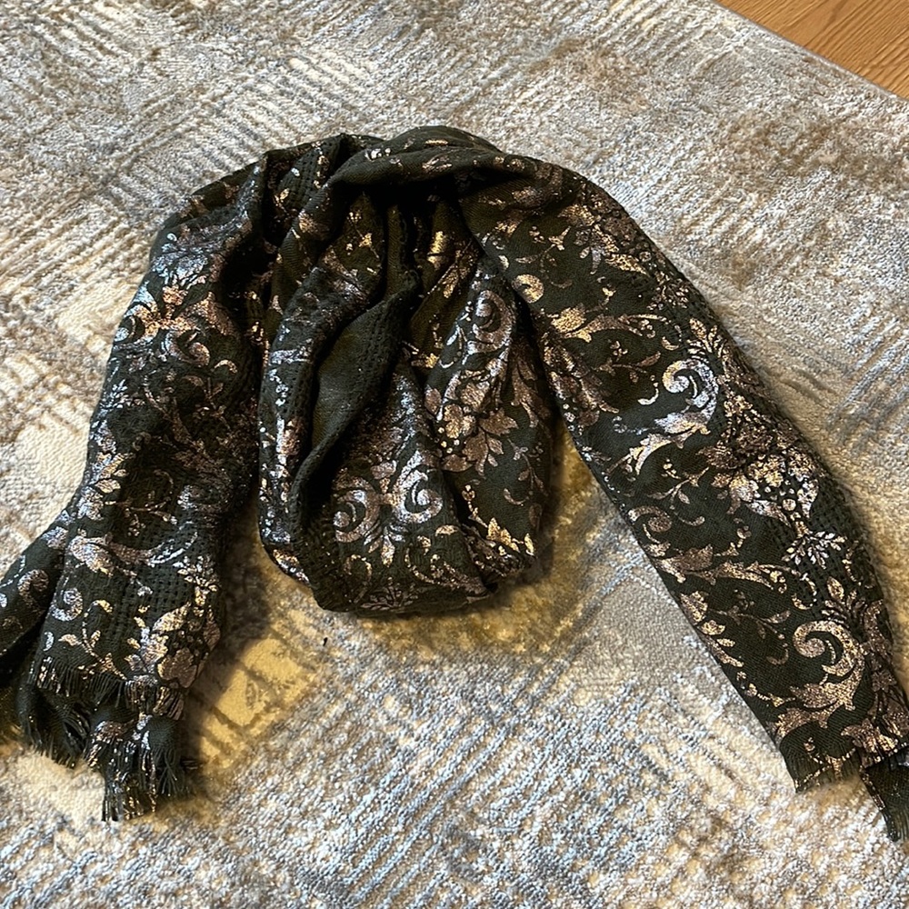 Shawl